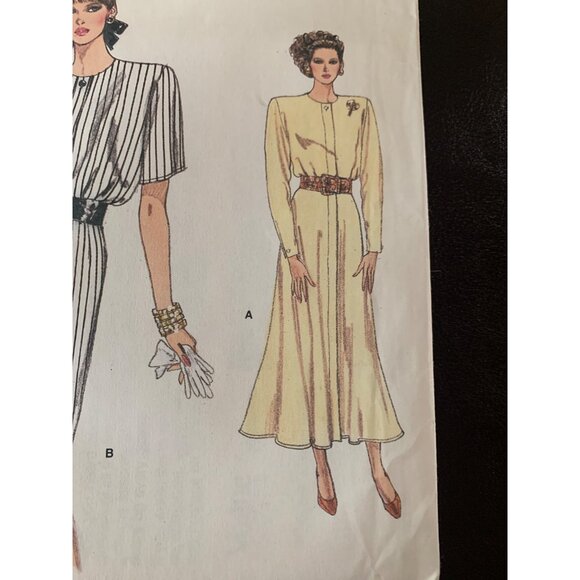Vogue Misses Dress Sewing Pattern 9830 Size 8 10 12 - Uncut - Picture 10 of 11